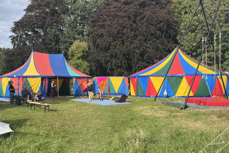 Zirkusaufführung auf der WandelWiese